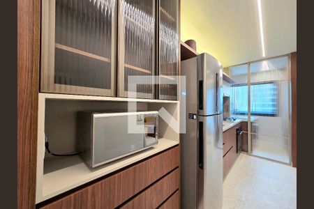 Sala/cozinha de apartamento à venda com 1 quarto, 42m² em Vila Olímpia, São Paulo