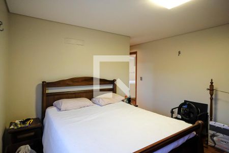 Casa à venda com 396m², 4 quartos e 4 vagasSuíte 3