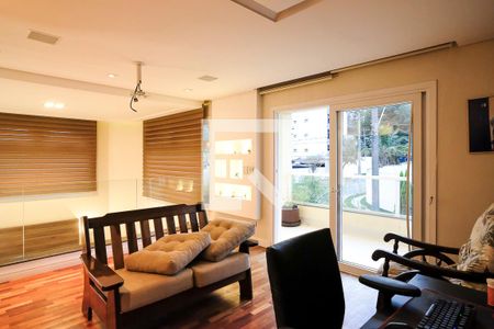 Casa à venda com 396m², 4 quartos e 4 vagasEscritório