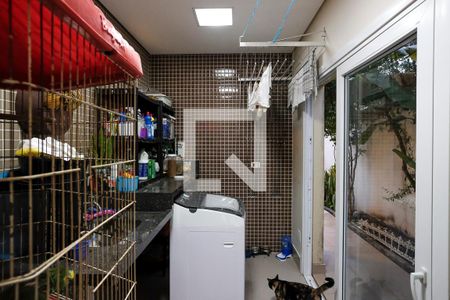 Casa à venda com 396m², 4 quartos e 4 vagasÁrea de serviço