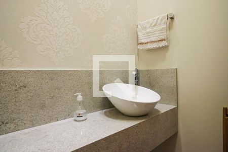 Casa à venda com 396m², 4 quartos e 4 vagasLavabo 1