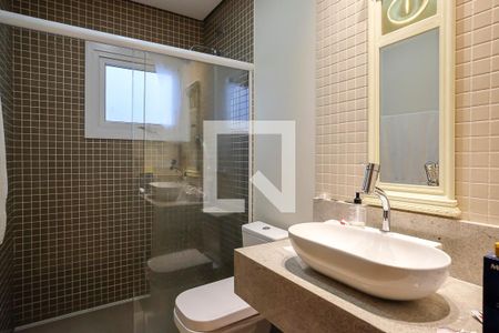 Casa à venda com 396m², 4 quartos e 4 vagasBanheiro suíte 3