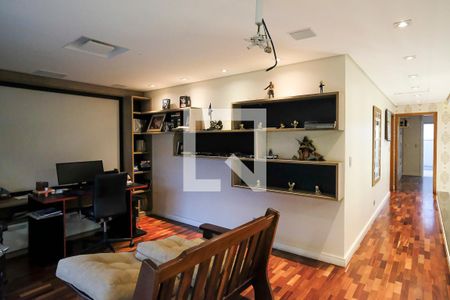 Casa à venda com 396m², 4 quartos e 4 vagasEscritório