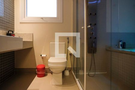 Casa à venda com 396m², 4 quartos e 4 vagasBanheiro suíte 2