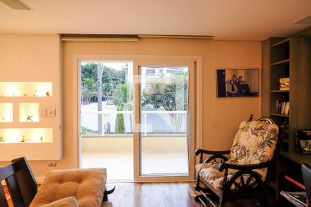 Casa à venda com 396m², 4 quartos e 4 vagasEscritório