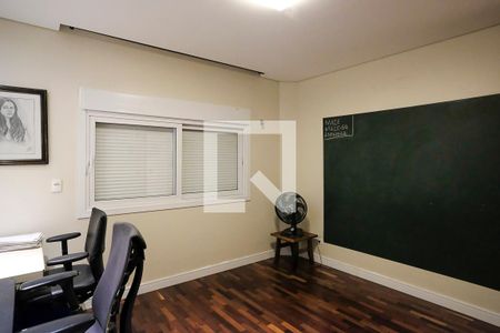 Casa à venda com 396m², 4 quartos e 4 vagasQuarto