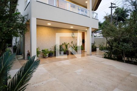 Casa à venda com 396m², 4 quartos e 4 vagasGaragem