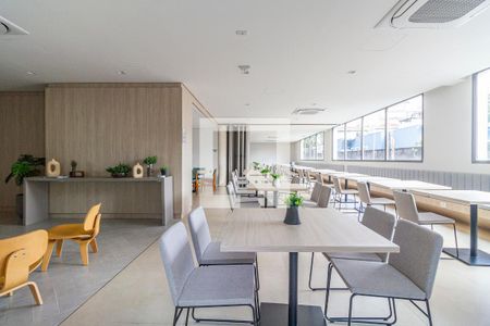 Apartamento para alugar com 50m², 1 quarto e 1 vagaÁrea comum - Salão de festas