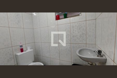 Casa à venda com 70m², 1 quarto e 1 vaga Casa à venda com 70m², 1 quarto e 1 vagaBanheiro Quarto 1 suíte