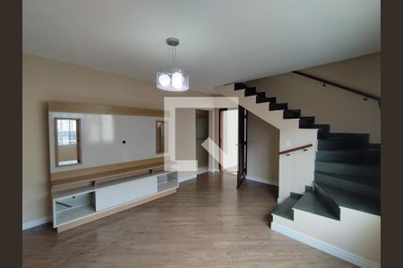 Sala de casa à venda com 3 quartos, 220m² em Vila Brasilina, São Paulo