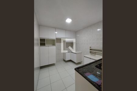 Casa à venda com 220m², 3 quartos e 1 vagaCozinha 