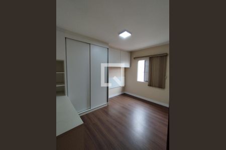 Quarto 3 de casa à venda com 3 quartos, 220m² em Vila Brasilina, São Paulo