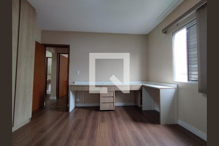 Casa à venda com 220m², 3 quartos e 1 vagaQuarto 1