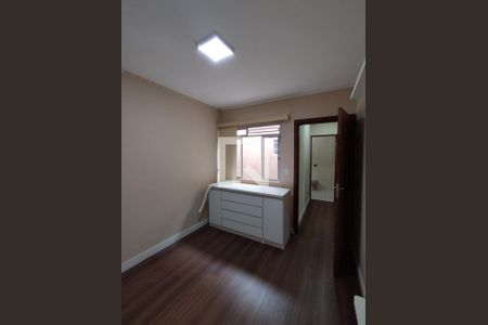 Casa à venda com 220m², 3 quartos e 1 vagaQuarto 2