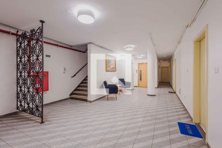 Apartamento para alugar com 41m², 1 quarto e sem vagaHall social