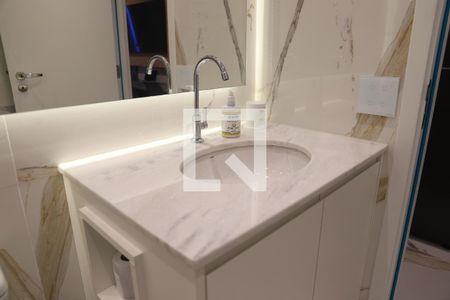 Studio à venda com 27m², 0 quarto e sem vagaStudio Banheiro