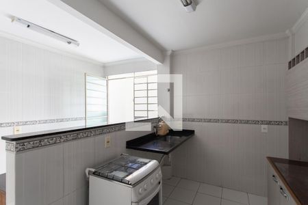 Apartamento à venda com 55m², 2 quartos e 2 vagas Apartamento à venda com 55m², 2 quartos e 2 vagasCozinha