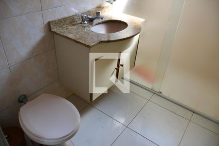 Casa à venda com 120m², 3 quartos e 3 vagasBanheiro Social