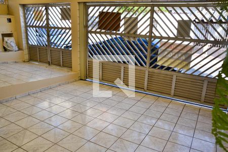 Casa à venda com 120m², 3 quartos e 3 vagasGaragem