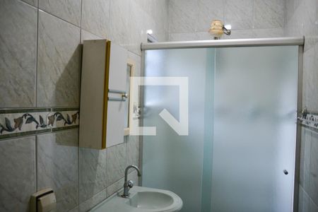 Casa à venda com 120m², 3 quartos e 3 vagasBanheiro Quarto 2