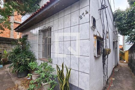 Fachada de casa para alugar com 1 quarto, 60m² em Pilares, Rio de Janeiro