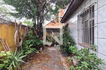 Corredor de casa para alugar com 1 quarto, 60m² em Pilares, Rio de Janeiro