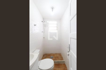 Casa para alugar com 60m², 1 quarto e sem vaga Casa para alugar com 60m², 1 quarto e sem vagaBanheiro
