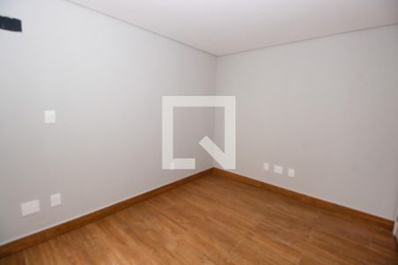 Apartamento à venda com 181m², 4 quartos e 3 vagasSuíte 2