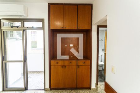 Armário da Sala de apartamento para alugar com 1 quarto, 43m² em Santo Antônio, Belo Horizonte