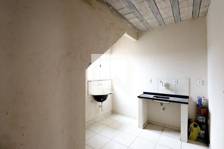 Apartamento para alugar com 57m², 2 quartos e sem vaga Apartamento para alugar com 57m², 2 quartos e sem vagaCozinha e Área de Serviço