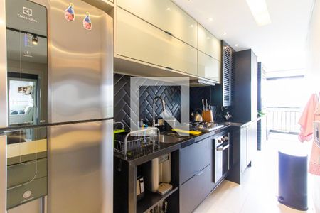 Apartamento para alugar com 91m², 3 quartos e 2 vagas Apartamento para alugar com 91m², 3 quartos e 2 vagasCozinha