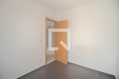 Quarto 1 de apartamento para alugar com 2 quartos, 40m² em Jardim Dona Leopoldina, Porto Alegre