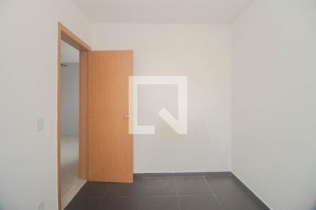 Quarto 1 de apartamento para alugar com 2 quartos, 40m² em Jardim Dona Leopoldina, Porto Alegre