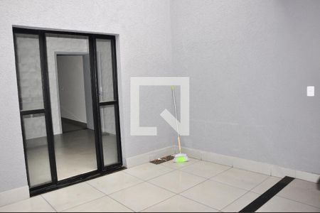 Casa à venda com 125m², 3 quartos e 2 vagasÁrea de Serviço e Churrasqueira