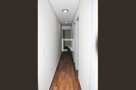 Casa à venda com 125m², 3 quartos e 2 vagasCorredor