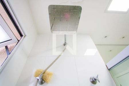 Apartamento à venda com 84m², 3 quartos e 2 vagasBanheiro do quarto 1