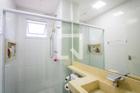 Apartamento à venda com 84m², 3 quartos e 2 vagasBanheiro do quarto 1