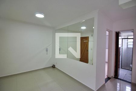 Apartamento para alugar com 49m², 2 quartos e 1 vagaSala
