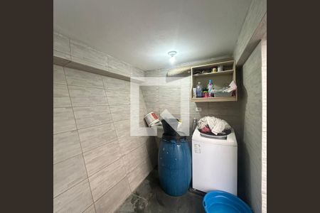 Casa à venda com 150m², 3 quartos e 2 vagasÁrea de Serviço