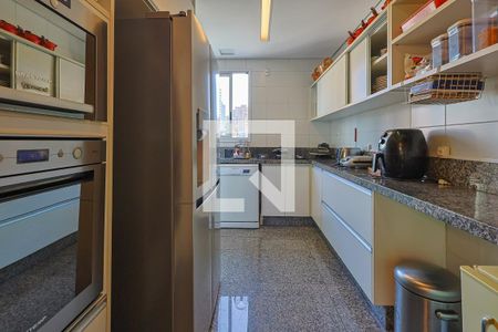 Apartamento à venda com 162m², 3 quartos e 4 vagasCozinha