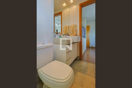 Apartamento à venda com 162m², 3 quartos e 4 vagasBanheiro