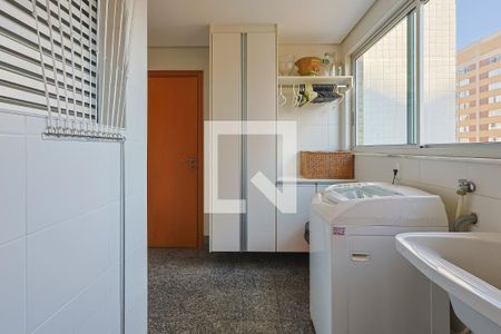 Apartamento à venda com 162m², 3 quartos e 4 vagasÁrea de Serviço