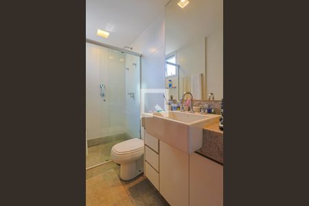 Apartamento à venda com 162m², 3 quartos e 4 vagasBanheiro