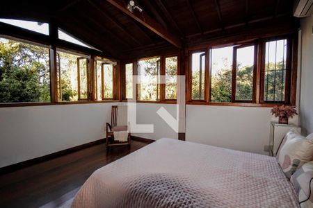 quarto 1 de casa de condomínio à venda com 4 quartos, 442m² em Ville de Montagne, Nova Lima