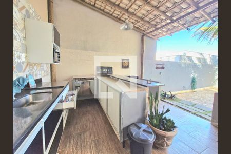 Casa de condomínio para alugar com 250m², 3 quartos e 4 vagas Casa de condomínio para alugar com 250m², 3 quartos e 4 vagasÁrea comum - Churrasqueira