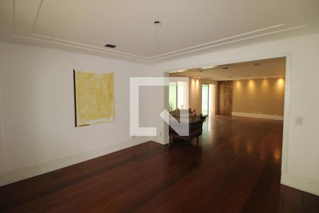 Apartamento à venda com 320m², 4 quartos e 6 vagasSala 3