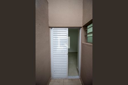 Apartamento para alugar com 45m², 2 quartos e sem vagaQuarto 2 / Varanda
