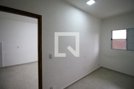 Quarto 1 de apartamento para alugar com 2 quartos, 45m² em Cidade Líder, São Paulo