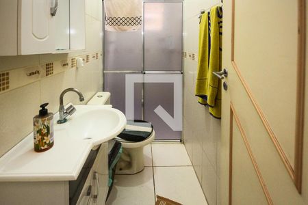 Casa à venda com 200m², 2 quartos e 3 vagas Casa à venda com 200m², 2 quartos e 3 vagasBanheiro Social