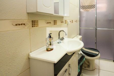 Casa à venda com 200m², 2 quartos e 3 vagas Casa à venda com 200m², 2 quartos e 3 vagasBanheiro Social